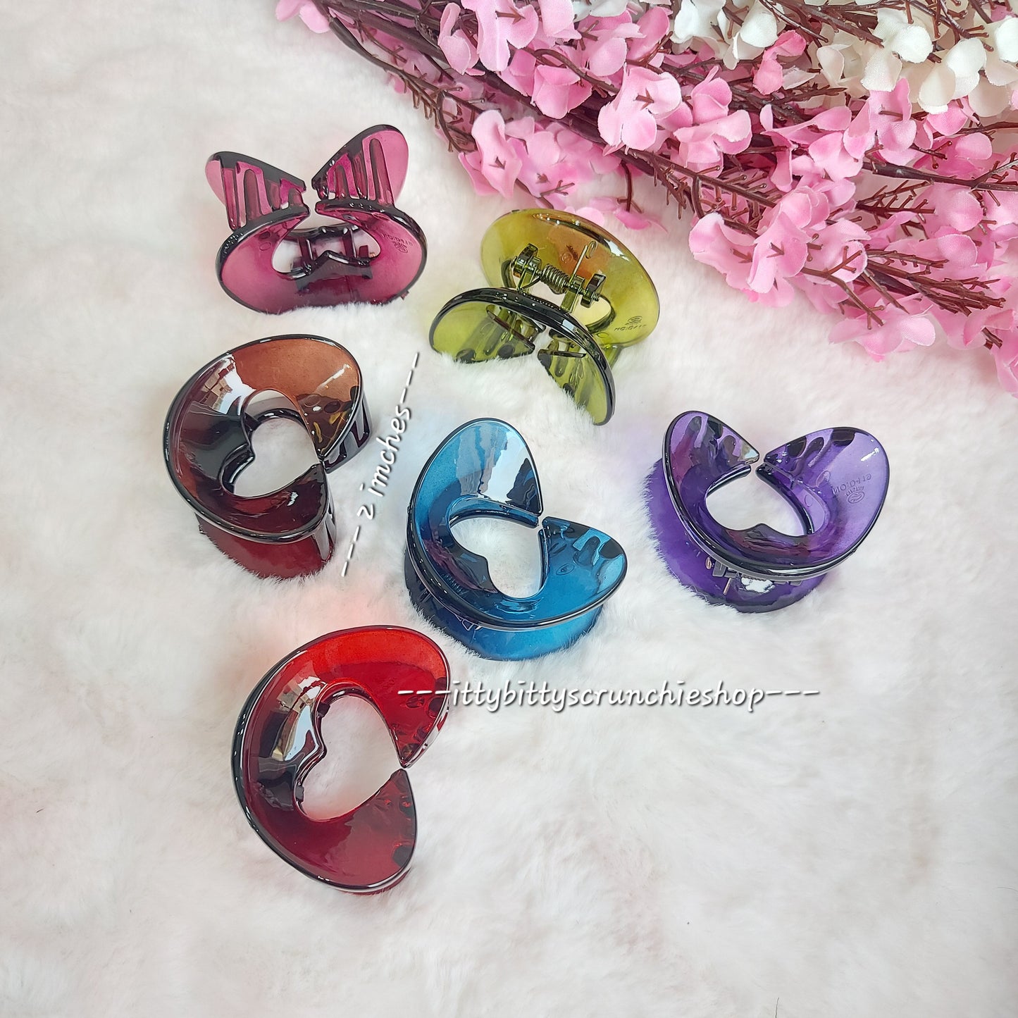 HEART-INSIDE KOREAN CLUTCHER