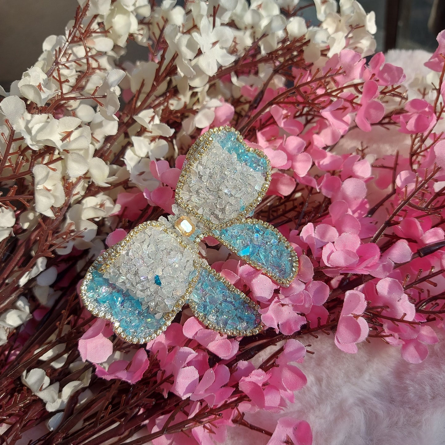 Prismatic Shine blue - Bejeweled Hairbow