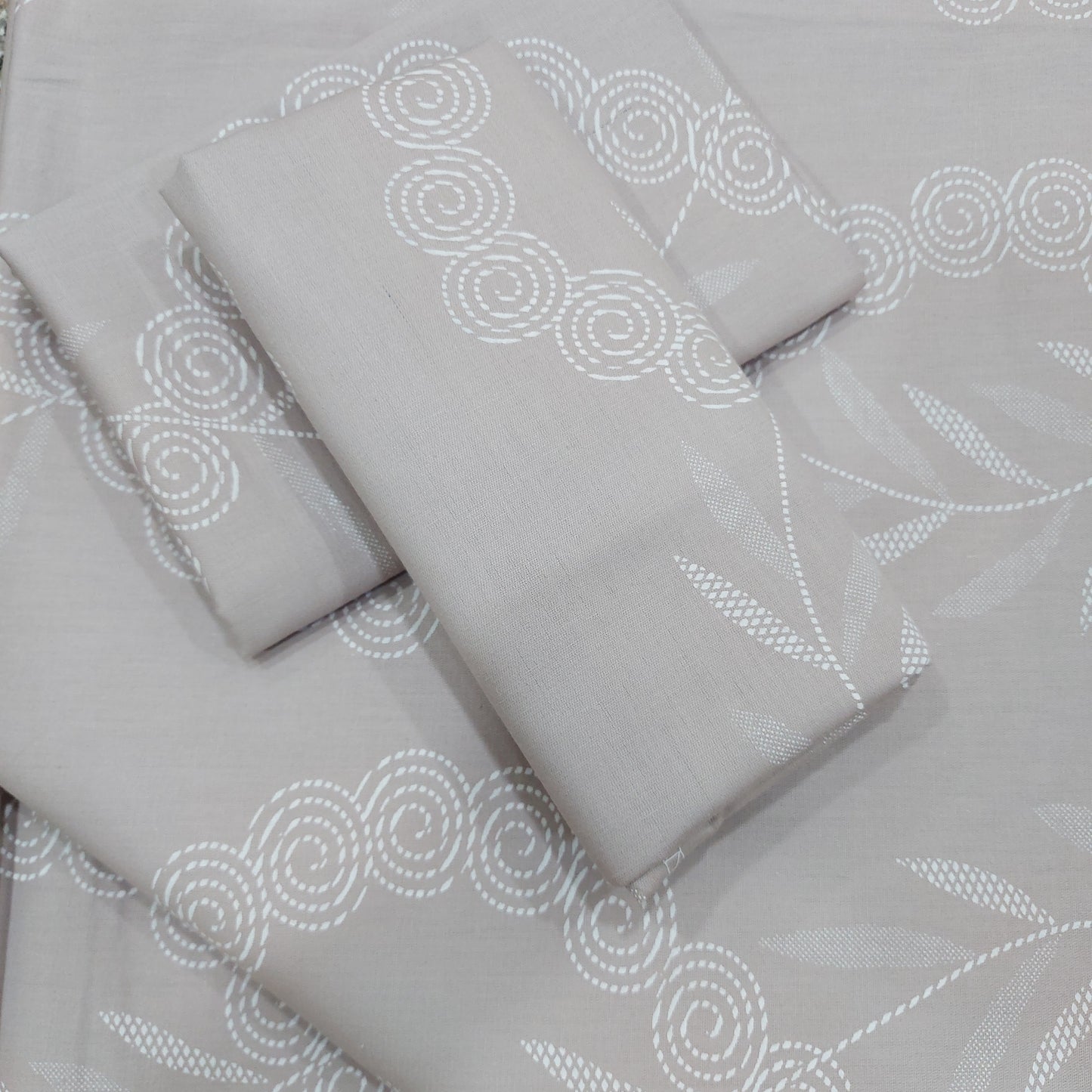 Serene Slumber - Premium cotton Bedsheet