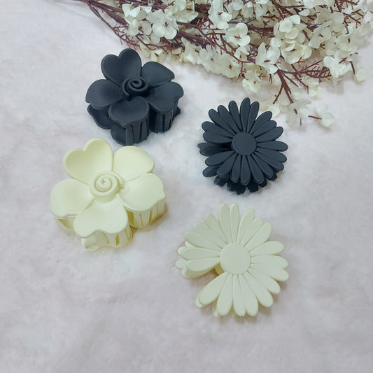 Ethereal Bloom - A set of 4 Floral Hairclaws- 5CM
