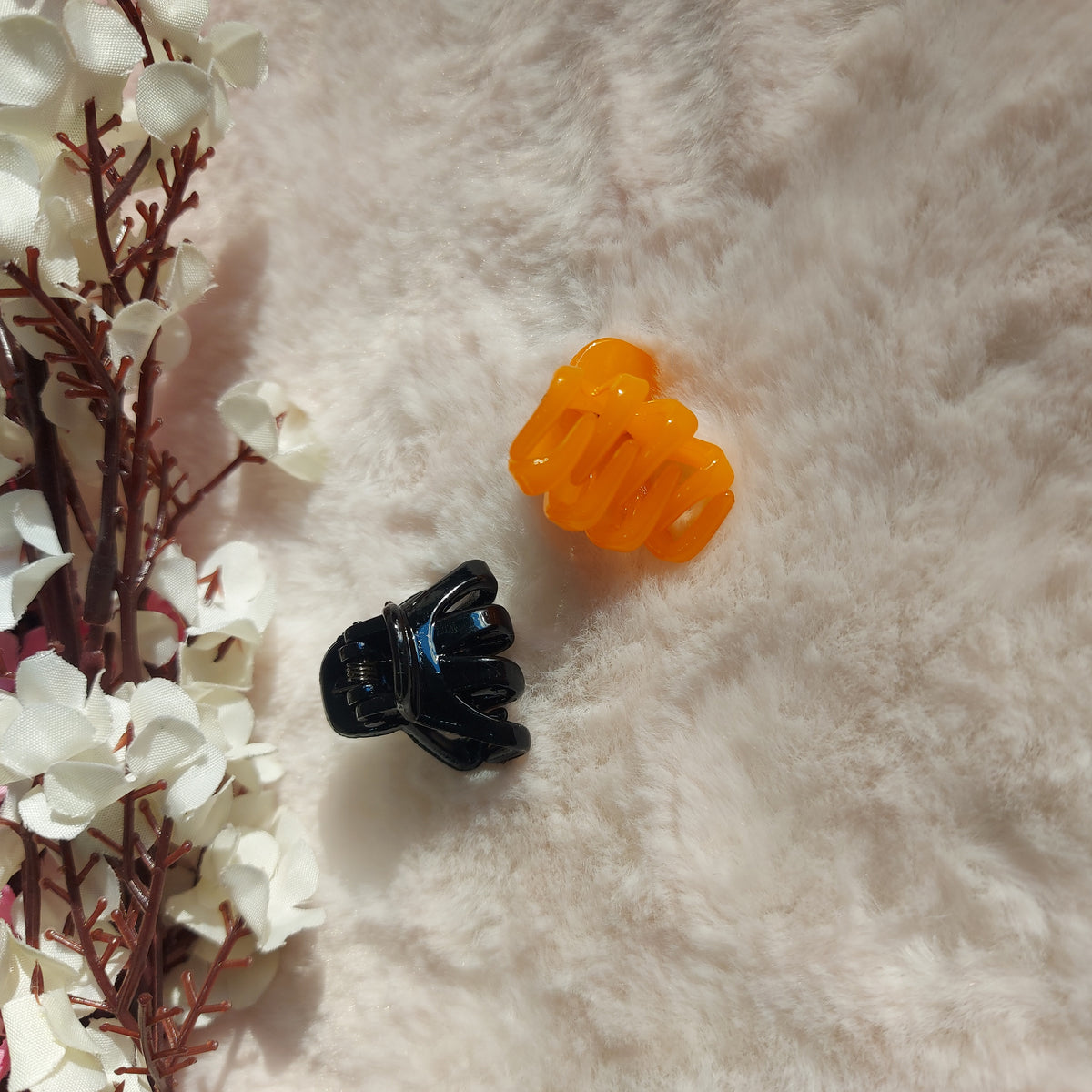 Mini Hair Claw Clip Combo – Secure Grip, Office Friendly