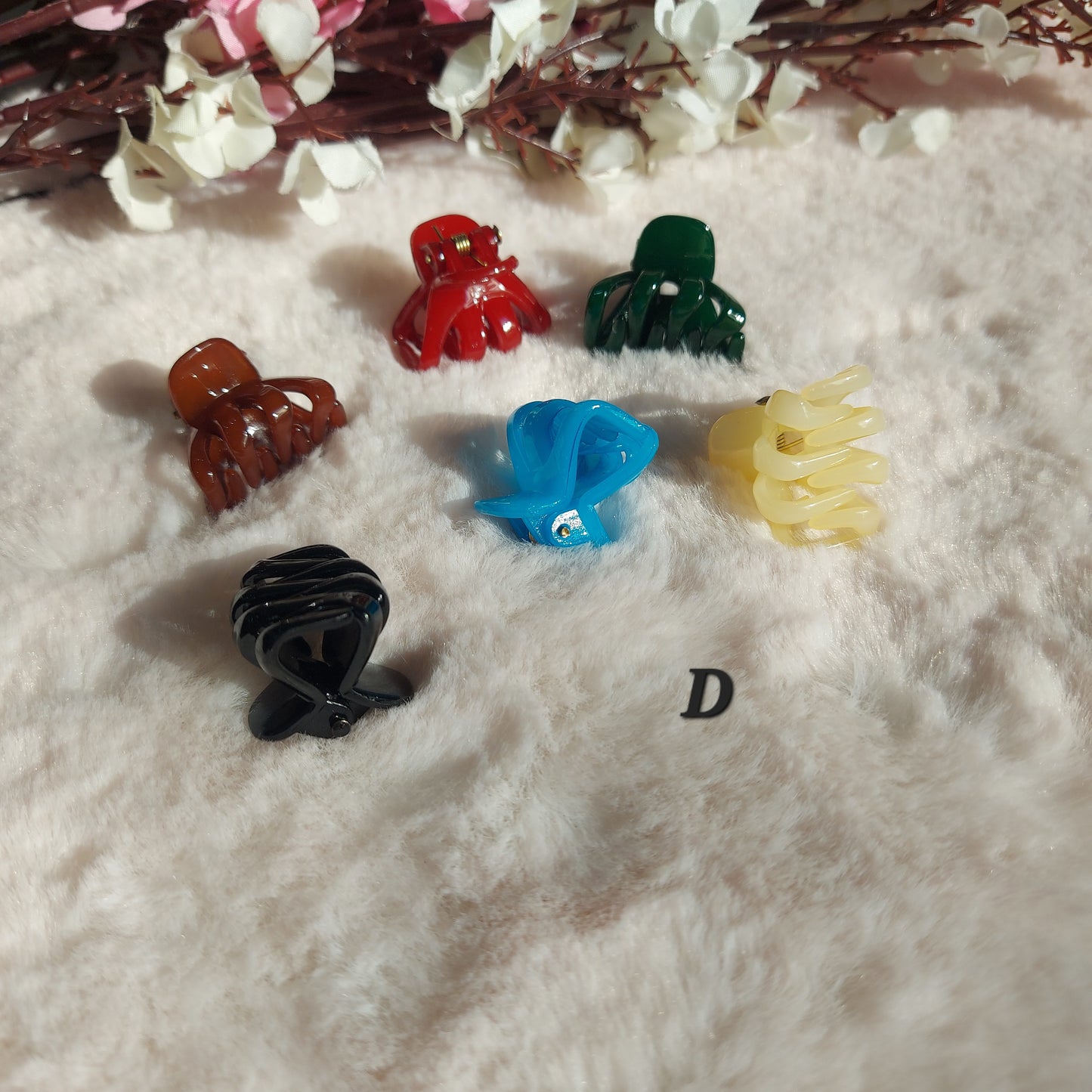 Mini Hair Claw Clip Combo – Secure Grip, Office Friendly