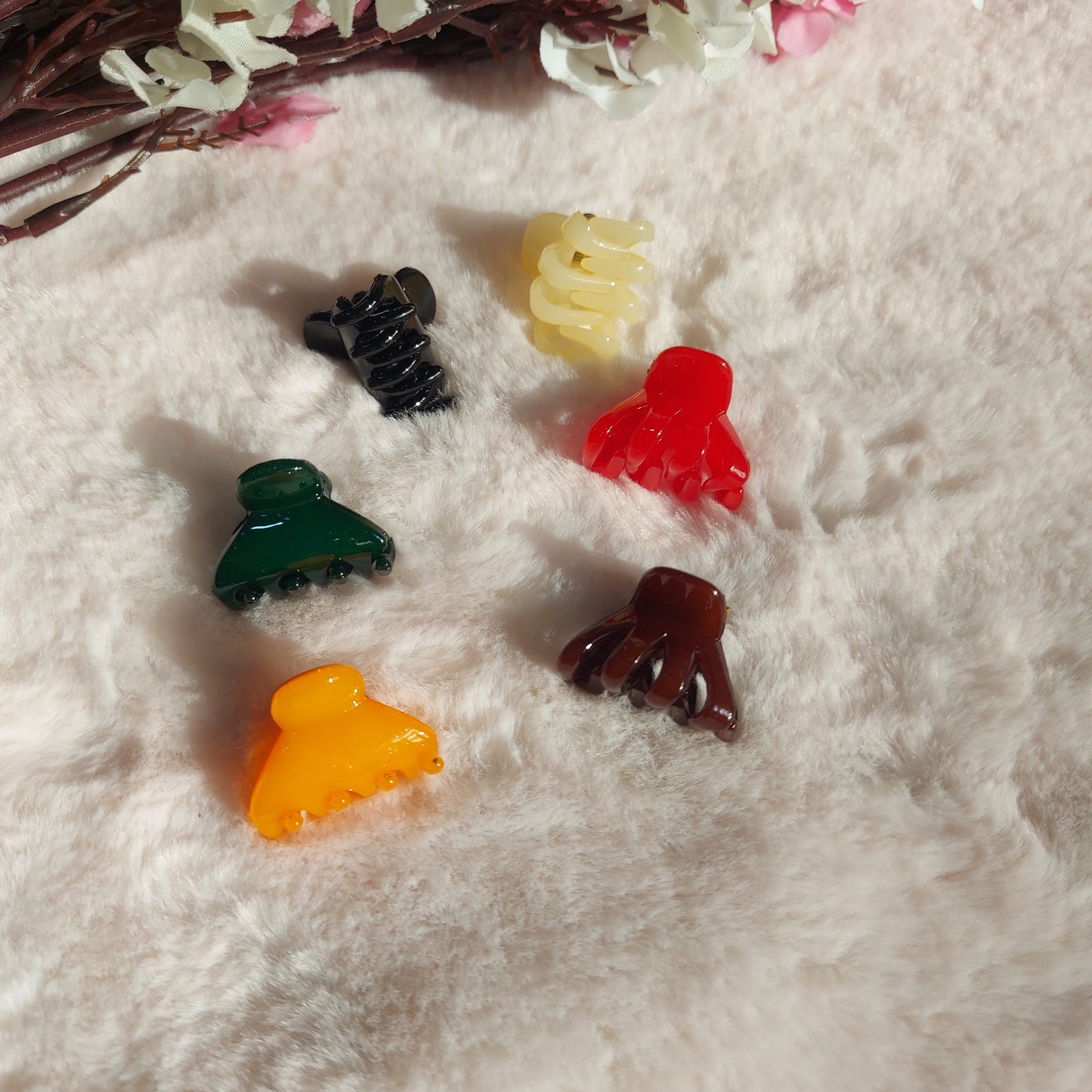 Everyday Mini Claw Clips – Pack for Work & Casual Styling | Minimal Hair Clips for Daily & Office Use