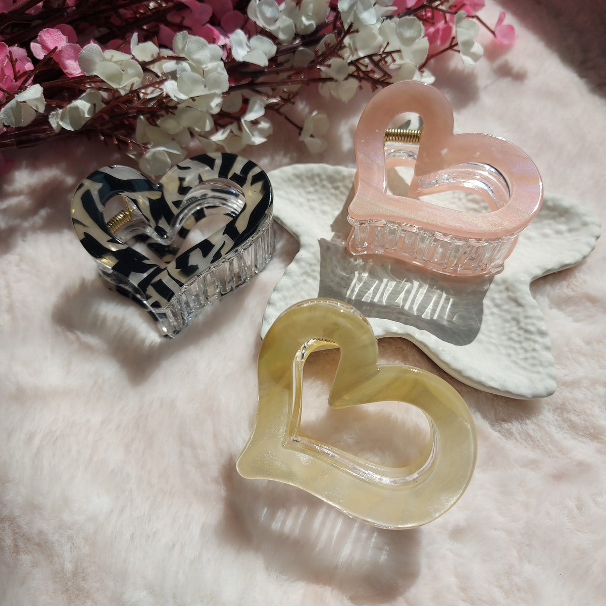 Crystal Heart Hair Claw