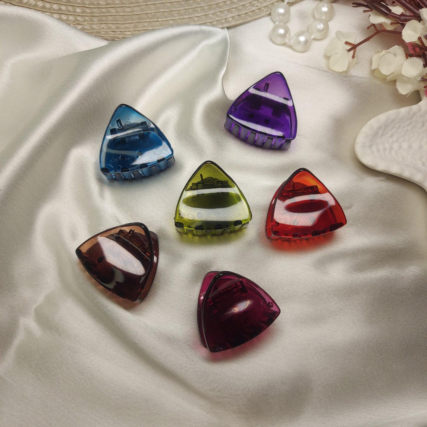 Korean Classic triangle Clawclip – (Set of 6)