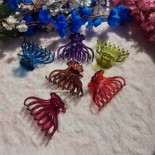 Korean-Style Glossy Claw Clips
