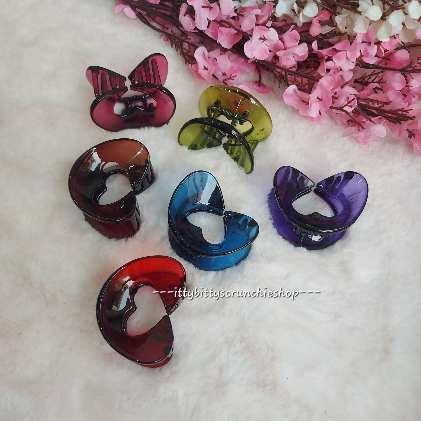 HEART-INSIDE KOREAN CLUTCHER