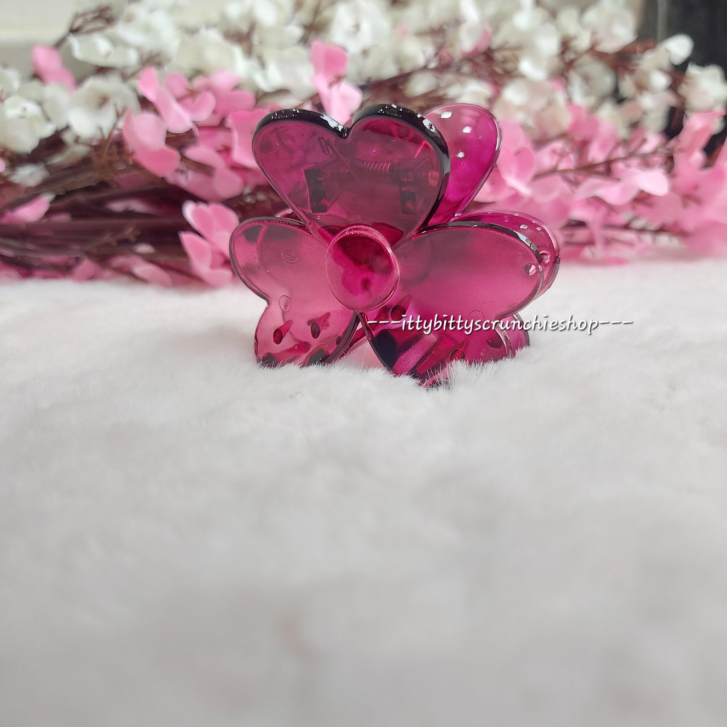 IT'S A BEUTIFUL FLOWER - KOREAN CLUTCHER