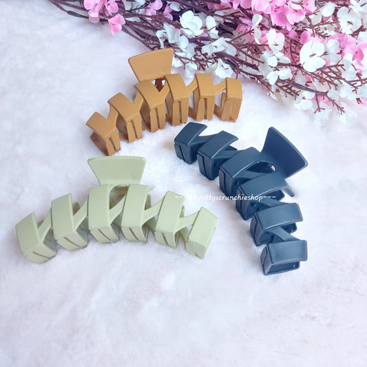 ZIG ZAG HAIRCLAW (MATTE) - 8.5 CM