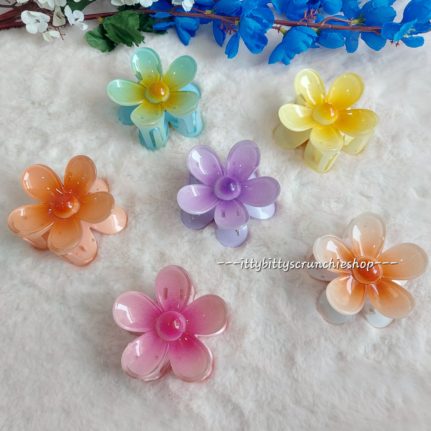 FLOWER HAIRCLAWS - 7.5cms