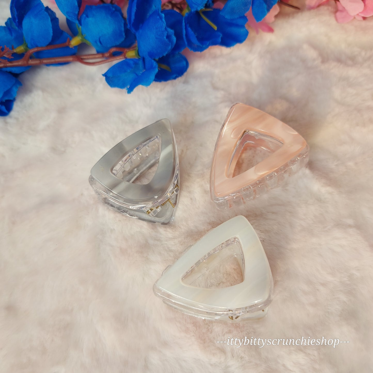 Classic Triangle sheet Clawclips - 4.5CM