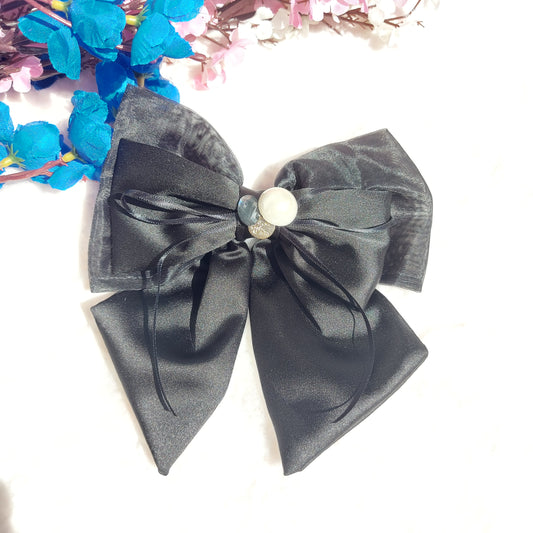 SATIN HAIRBOW