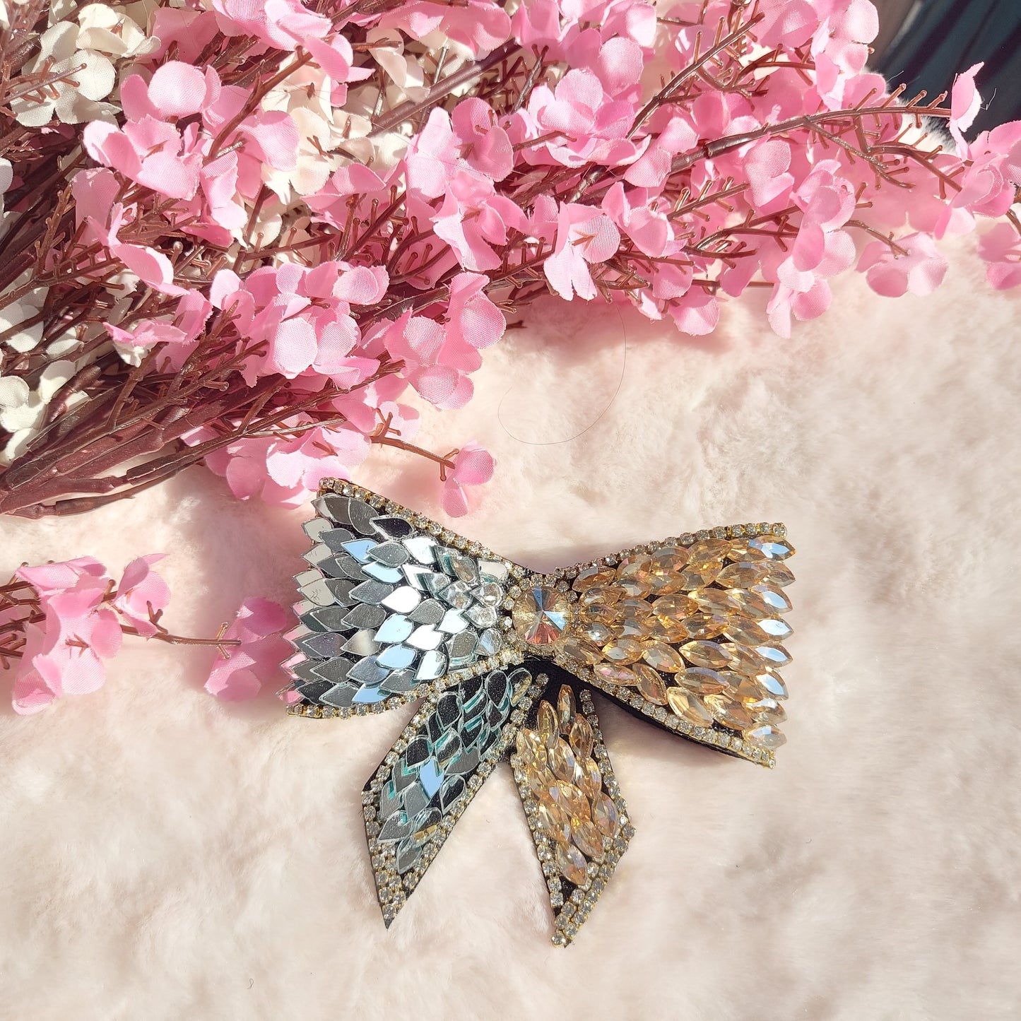 Diamond Dew - Bejewelled Hairbow