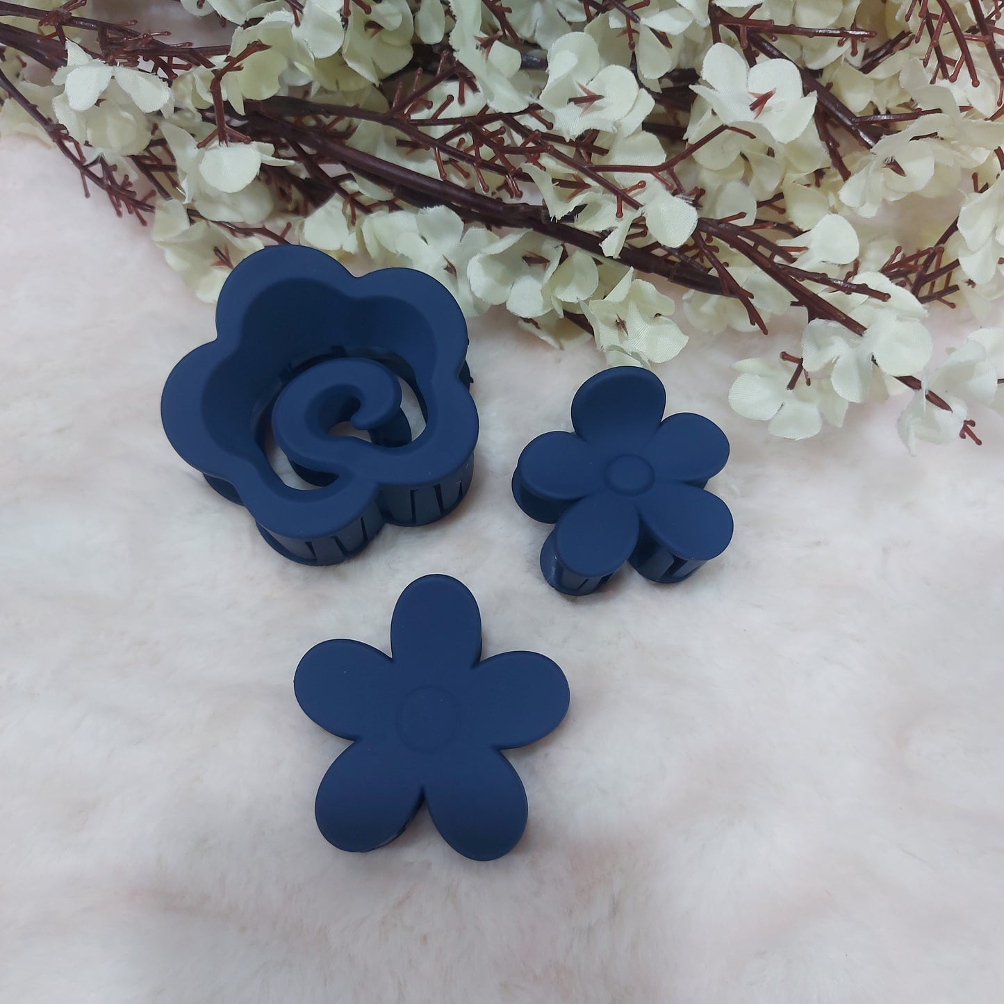 Bloom Trio – Set of 3 Floral Hairclaws