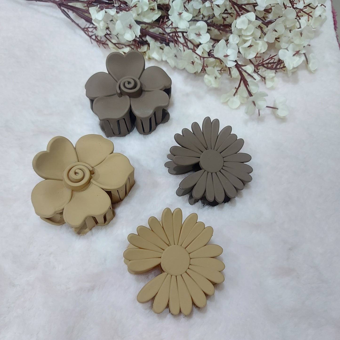 Ethereal Bloom - A set of 4 Floral Hairclaws- 5CM