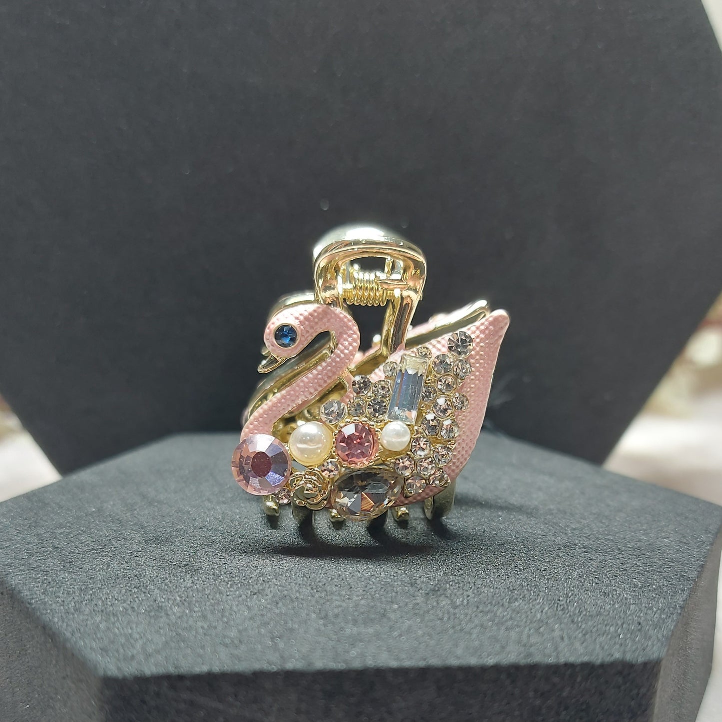 Studded Swan Metal Hair Claw (3CM)