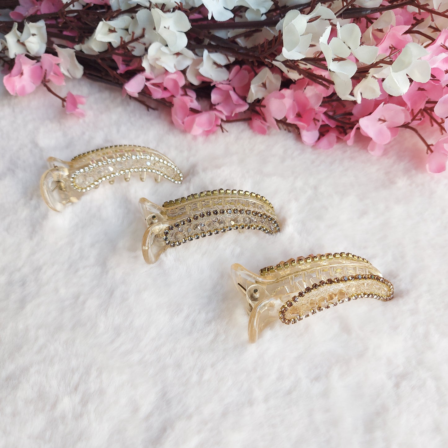 GLAM UP - JEWEL MIRCHI HAIRCLAWS