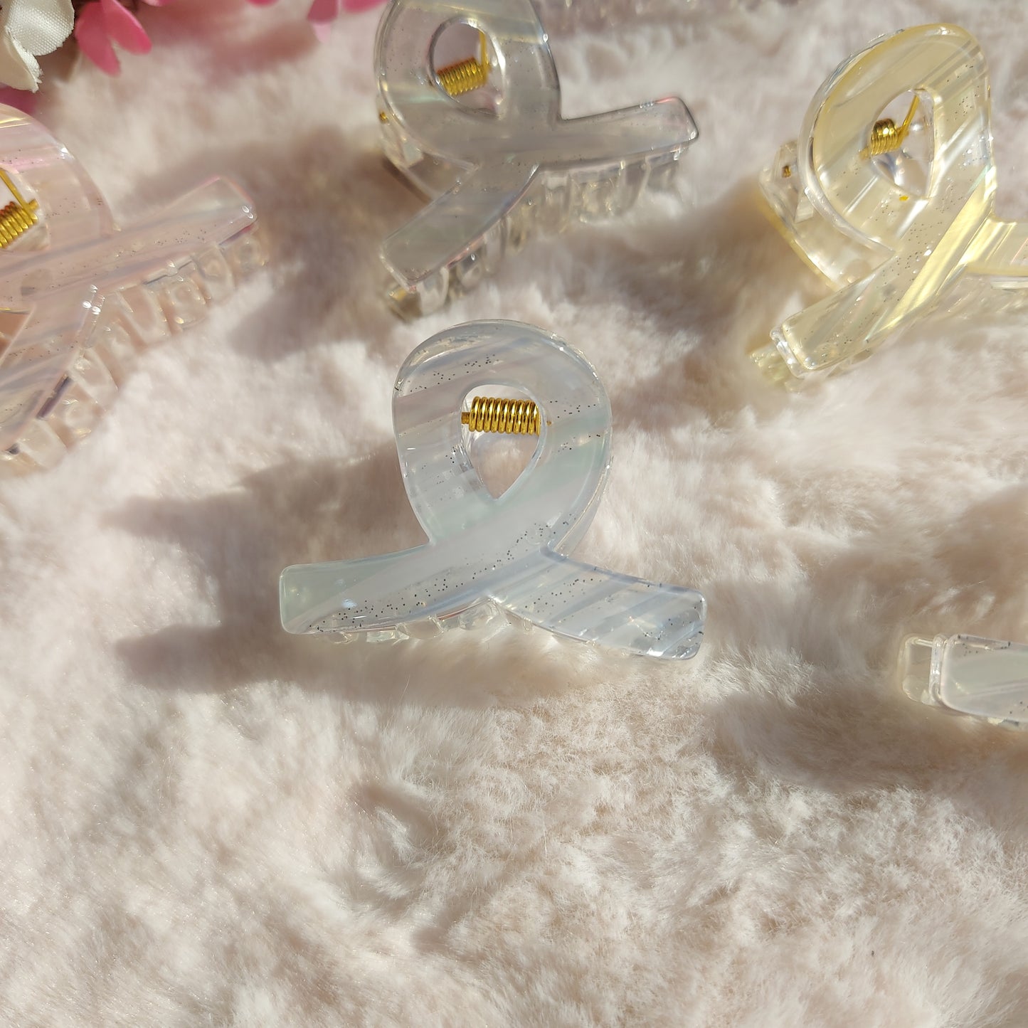 BOFEINI Glossy Sparkle Hair Clawclip – 4.5CM | Mini Strong Grip Clip with Shimmer Finish