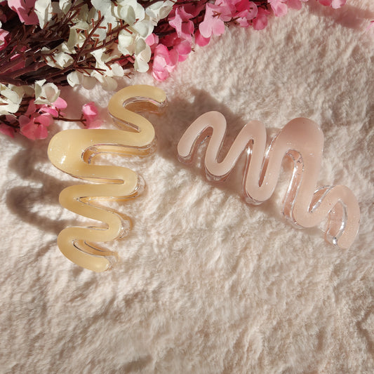 BOFEINI Glossy Zigzag Hair Clawclip – 10.5CM | Mini Strong Grip Clip with Shimmer Finish