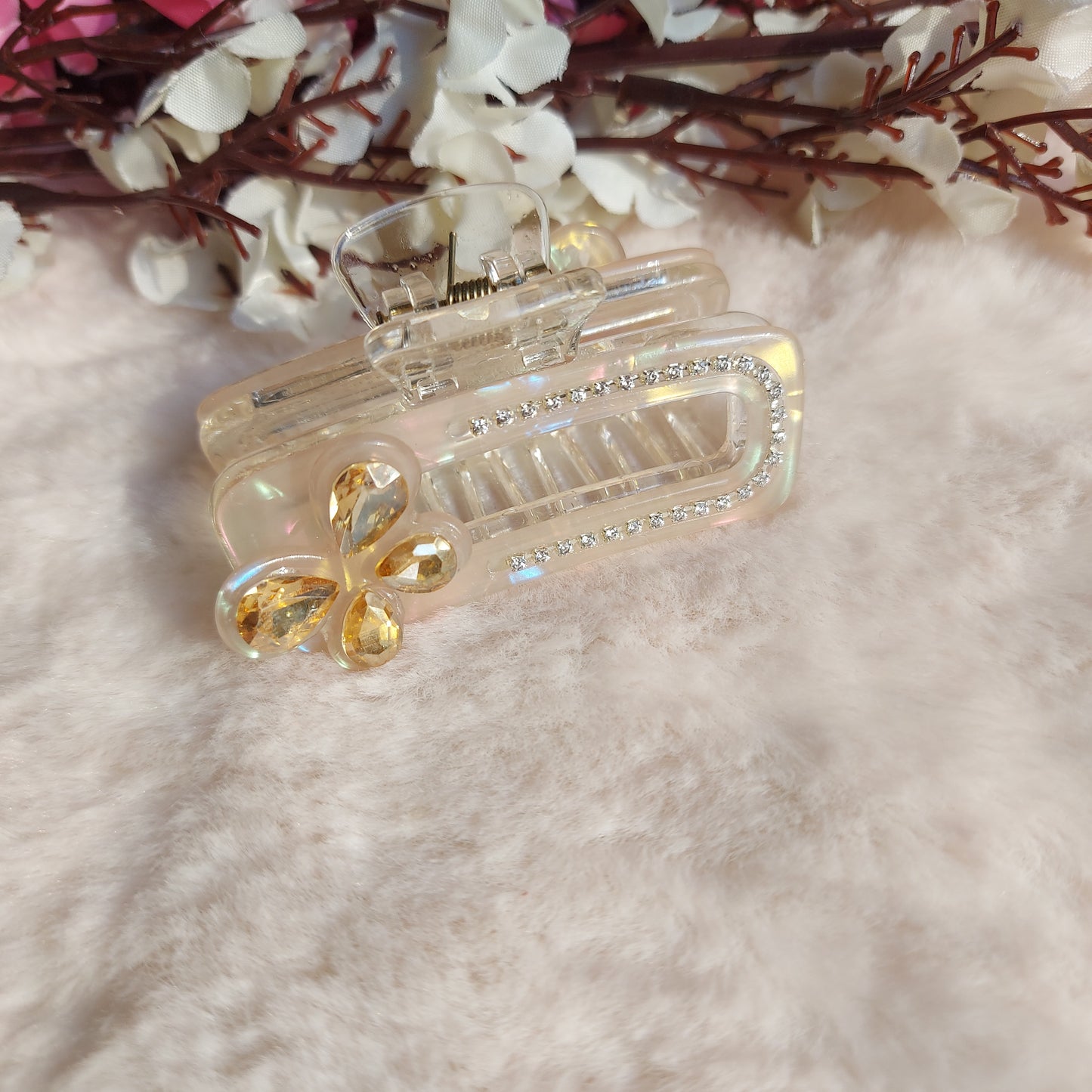 Elegant Crystal Studded Mini Hair Claw (5CM)