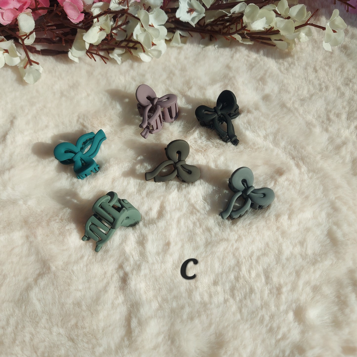 Mini Claw Clips Set – Everyday & Office Wear Hair Accessories | Set of Mini Clawclips | Minimal Hair Clips for Daily & Office Use