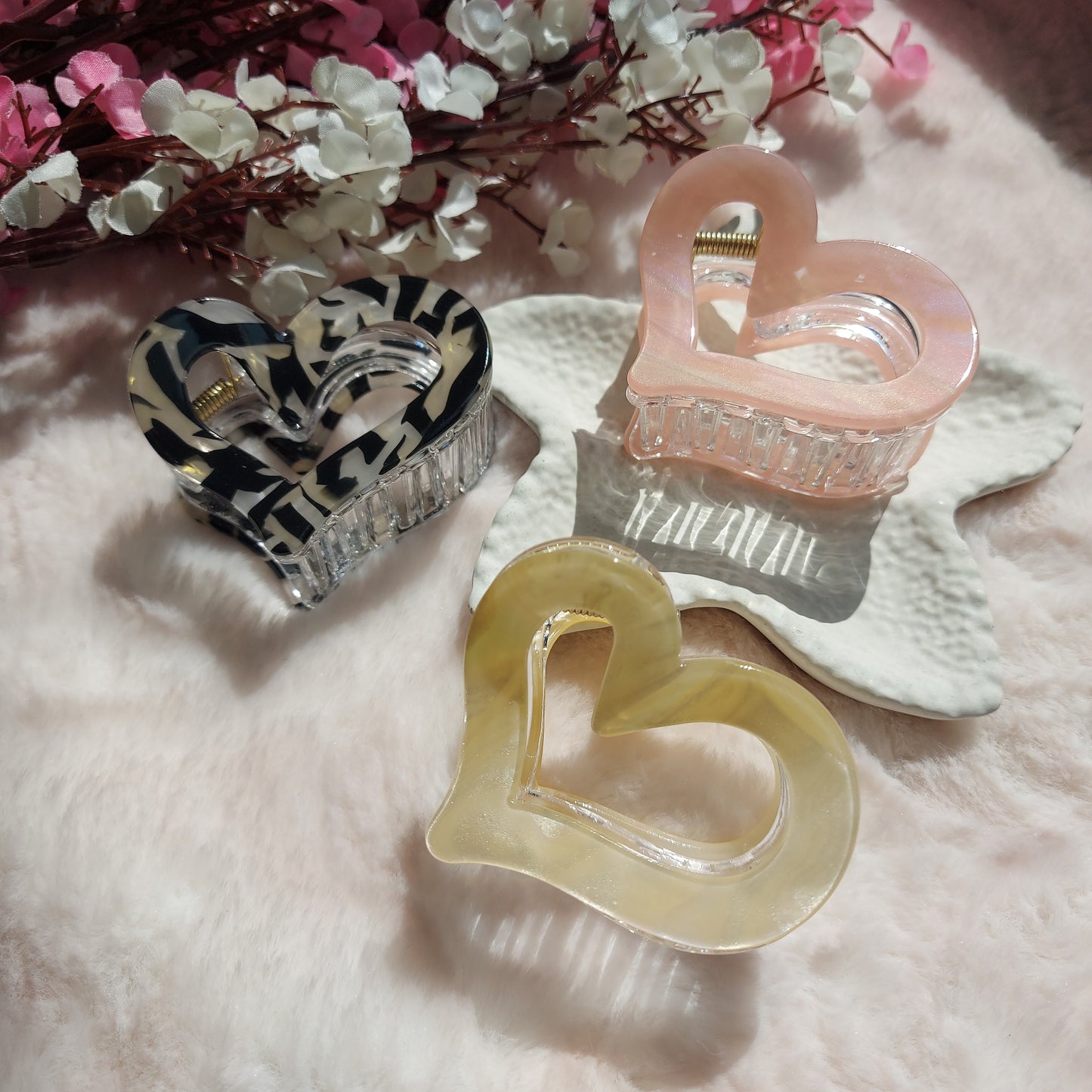 Crystal Heart Hair Claw