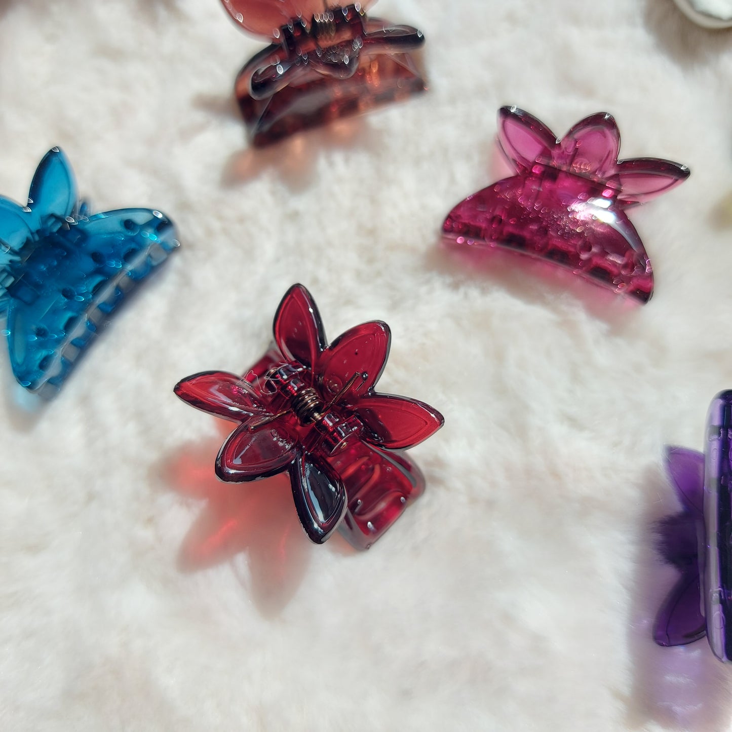 Korean Comfort-Grip Regular Hair Clips – (Set of 6)