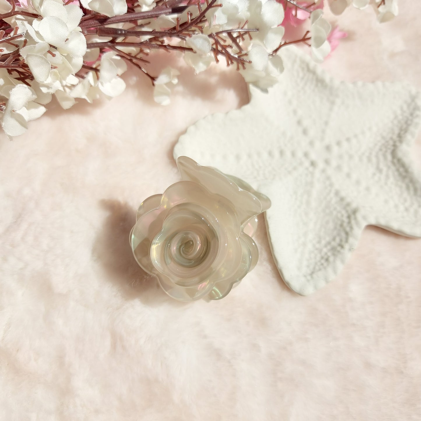 Rose Bloom Hair Claw (4CM)
