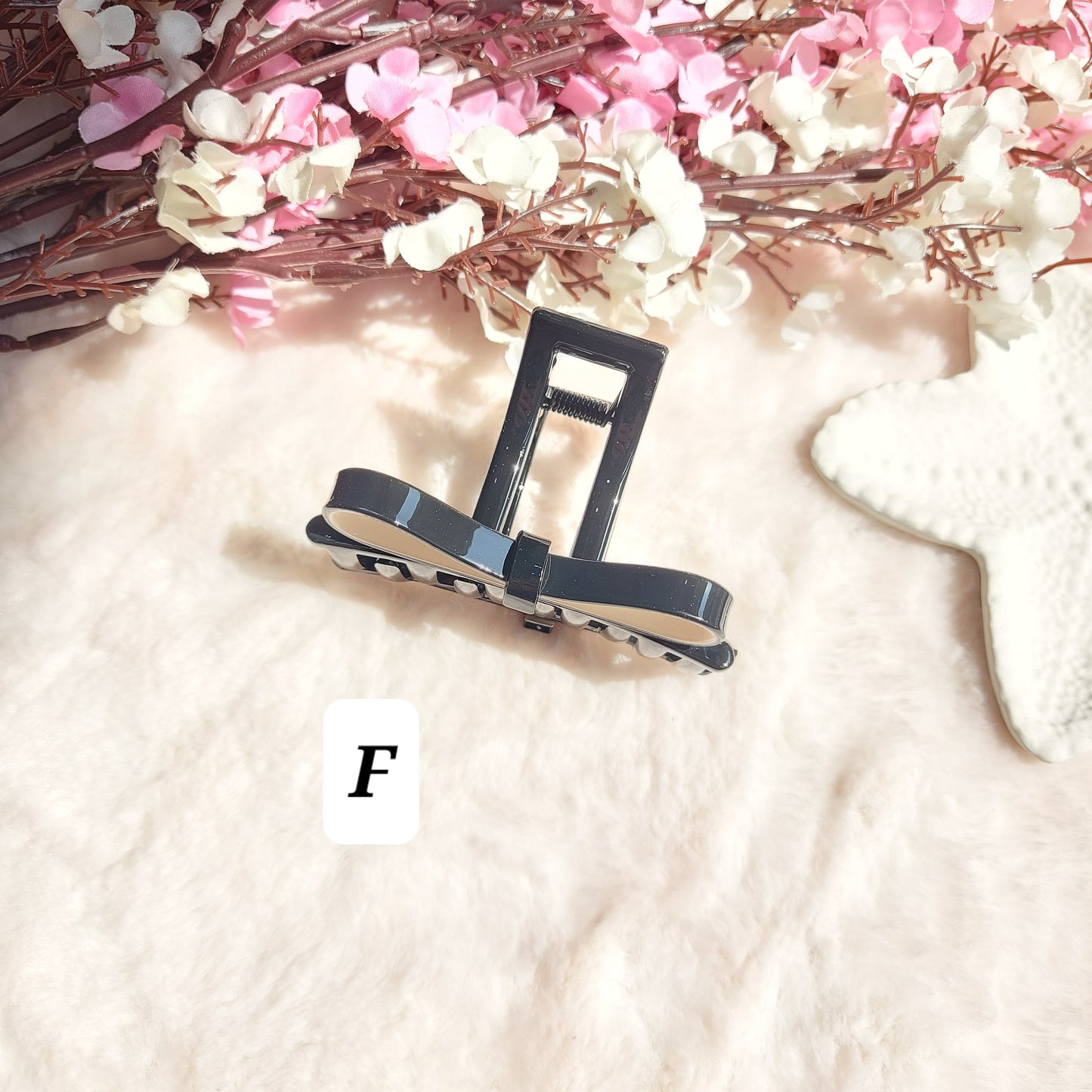 Noir & Blush Ribbon Claw – Statement Hair Accessory | 8CM