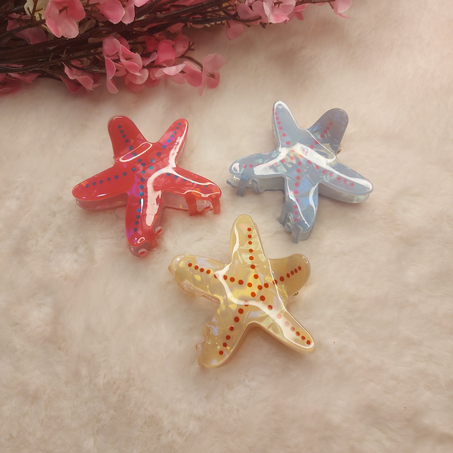 Starfish Glow Claw Clip 🌟