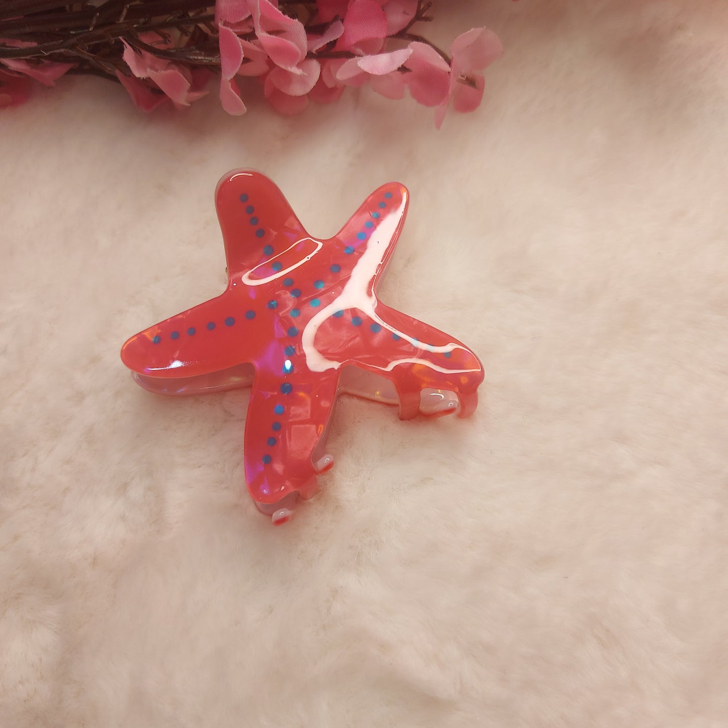 Starfish Glow Claw Clip 🌟