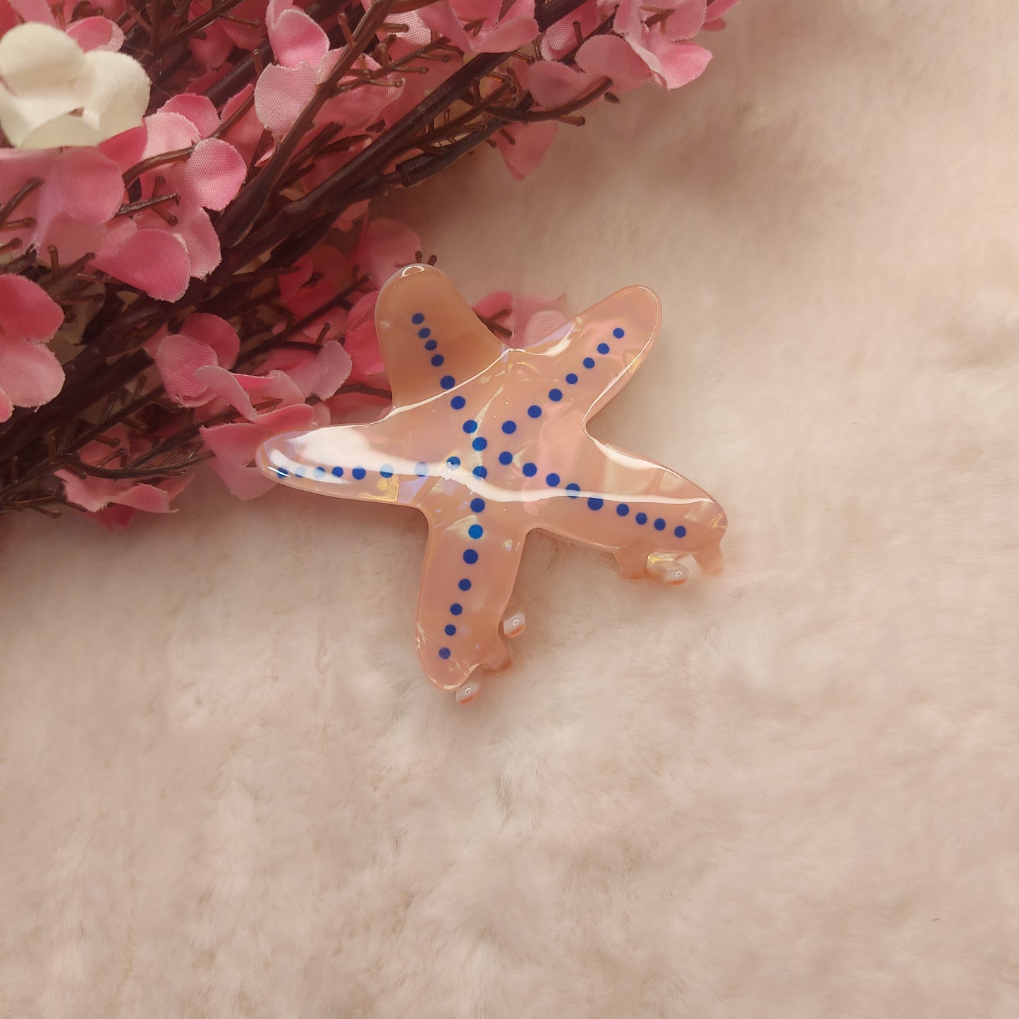 Starfish Glow Claw Clip 🌟