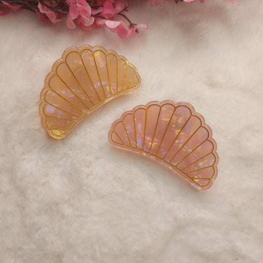 Aurora Shell Glow Claw Clip ✨