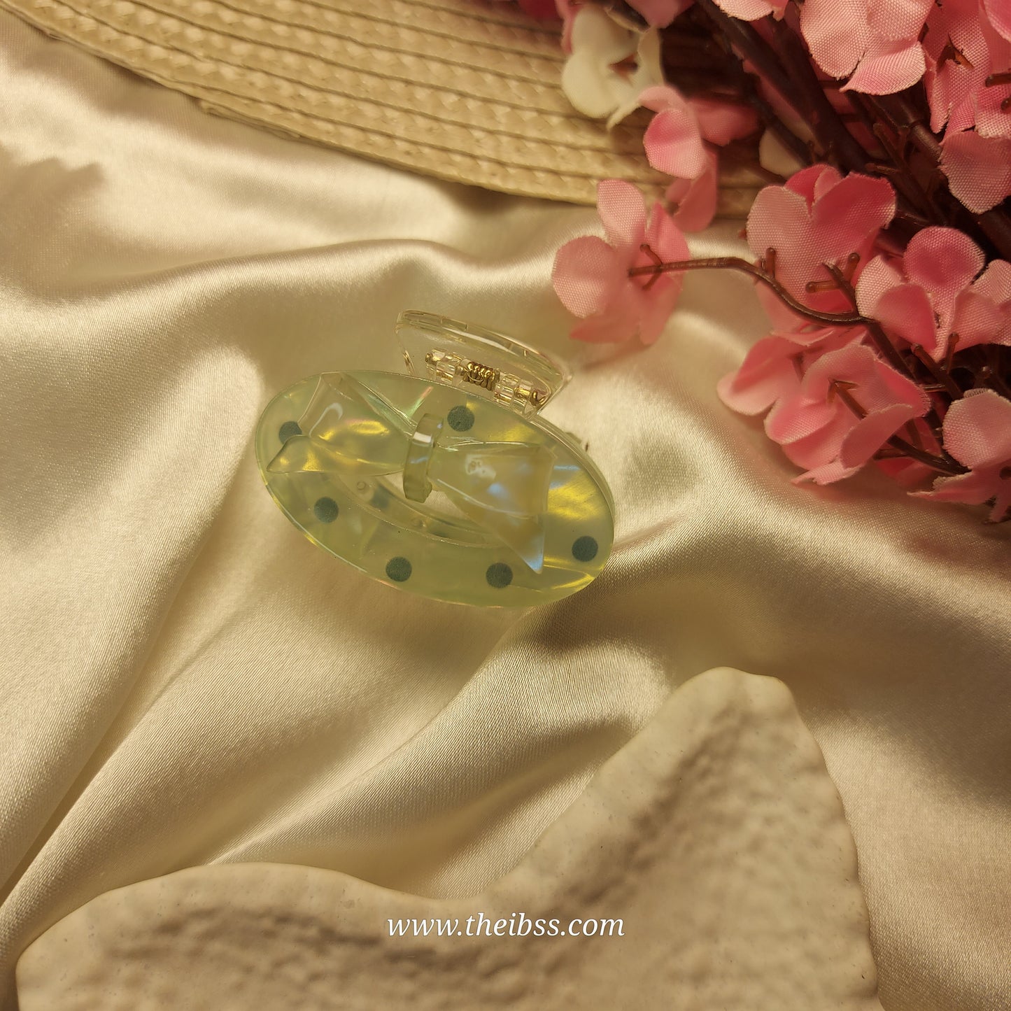 Bofeini Aurora Bow Acrylic Hair Claw – Oval 4.5 CM Iridescent Sheet Claw Clip | Premium Pastel Hair Accessory