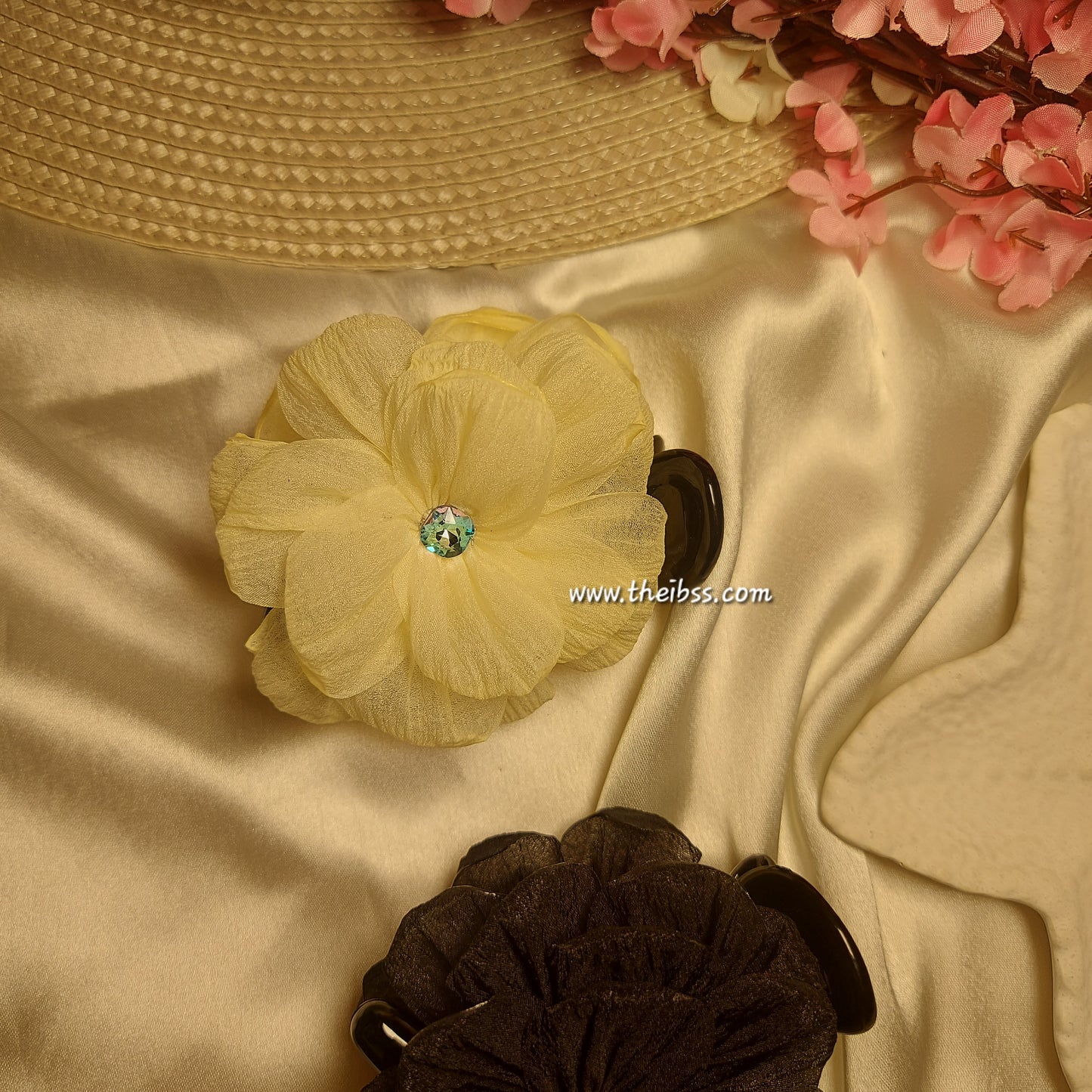 BLOOM FLOWER MIRCHI HAIRCLIP for Women – 6.5CM | Strong Grip Long Hair Clip | Daily & Party Wear