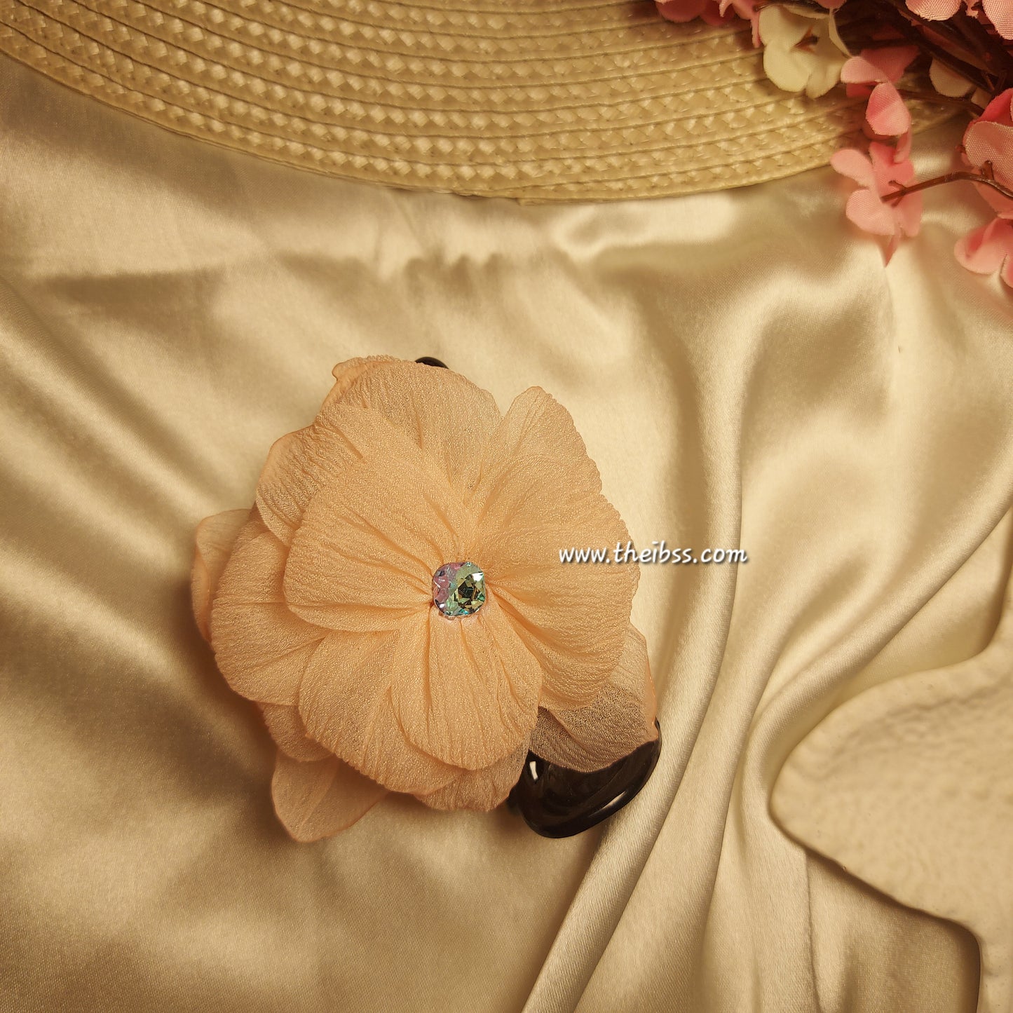 BLOOM FLOWER MIRCHI HAIRCLIP for Women – 6.5CM | Strong Grip Long Hair Clip | Daily & Party Wear