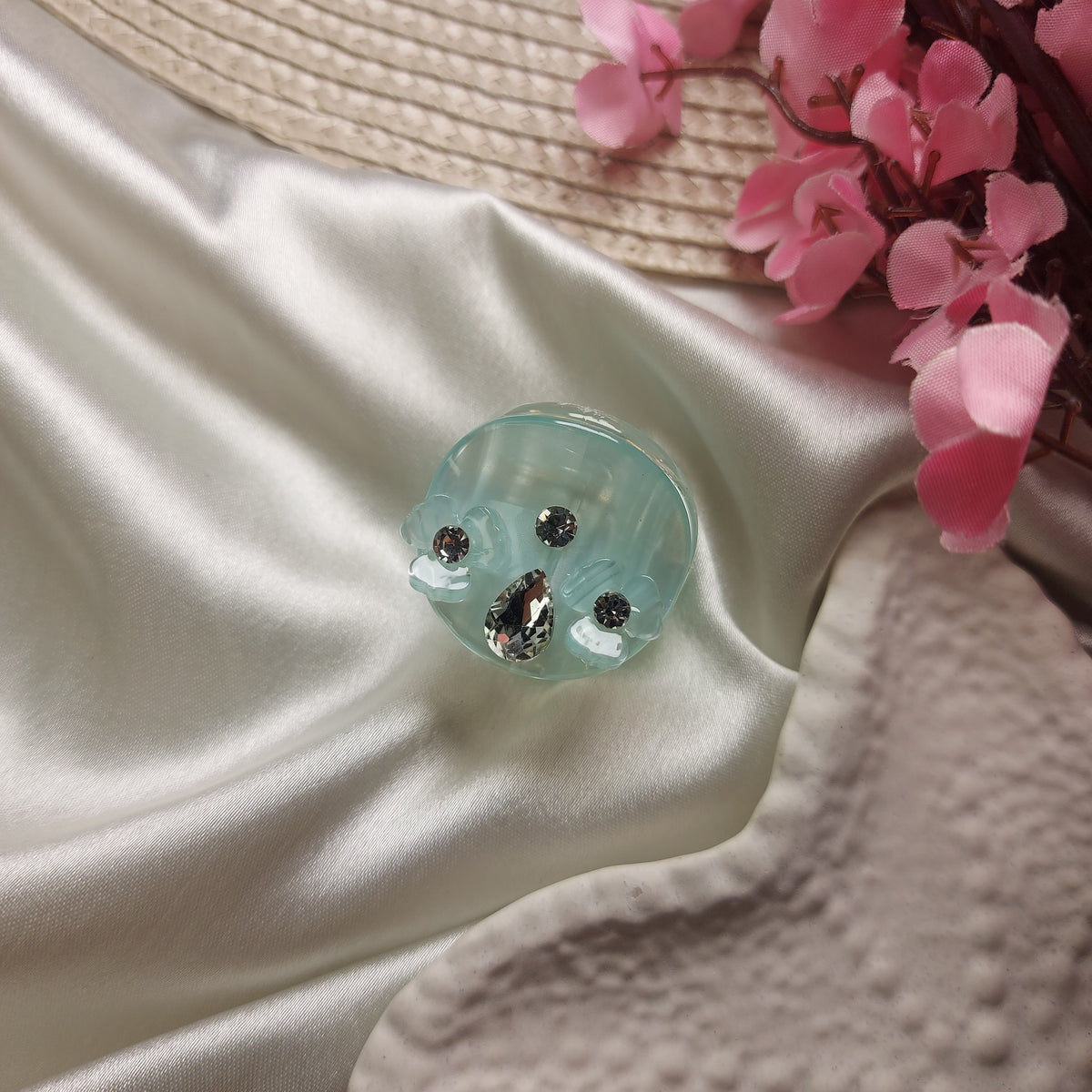 Bofeini Starlight Acrylic Flower Hair Clip– Round Hair Clip | 2.5 CM Mini Acrylic Hair Claw