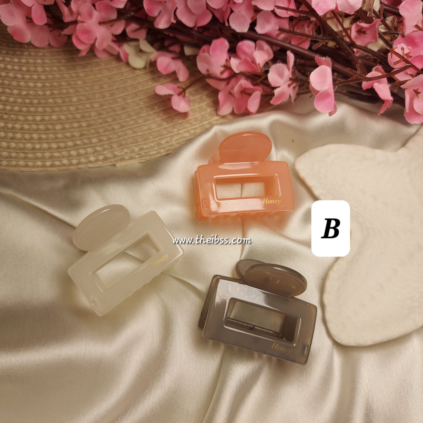 Honey Classic Claw Clip – Elegant Strong Grip Hair Clutcher for Women -4CM