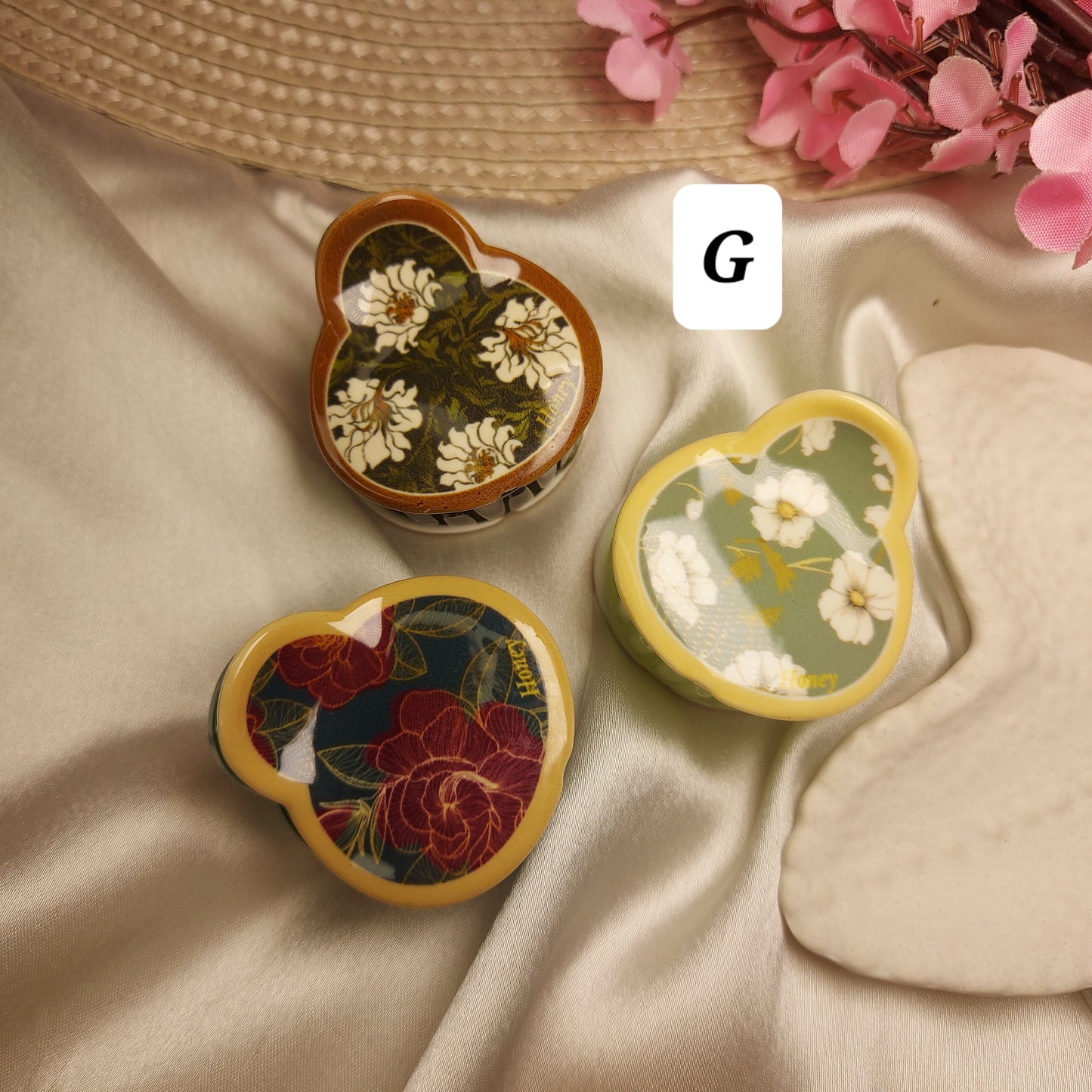 Honey Bohemian Mandala Bloom Heart Claw Clip Set (Set of 3) – Premium Acrylic Heart Hair Claws -5CM