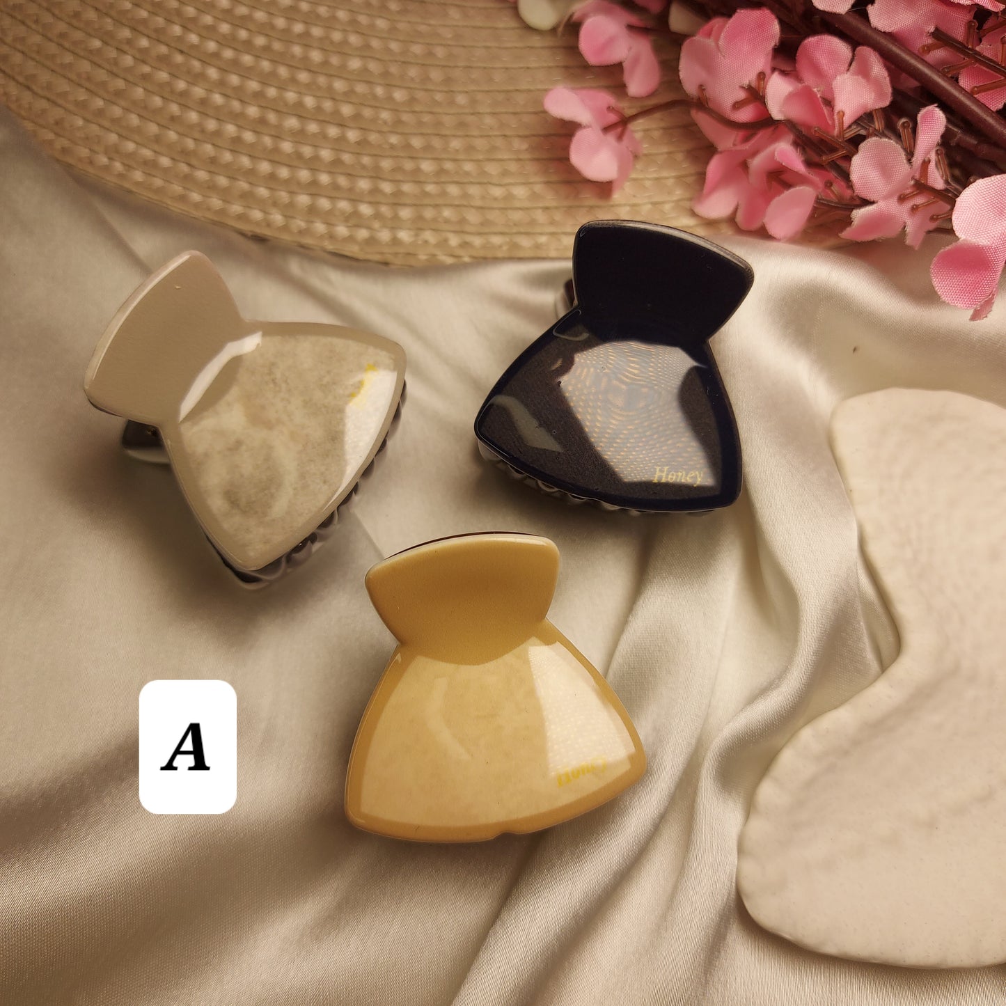 Honey Pastel Triangle Claw Clip Set (Set of 3) – Premium Acrylic Hair Claws