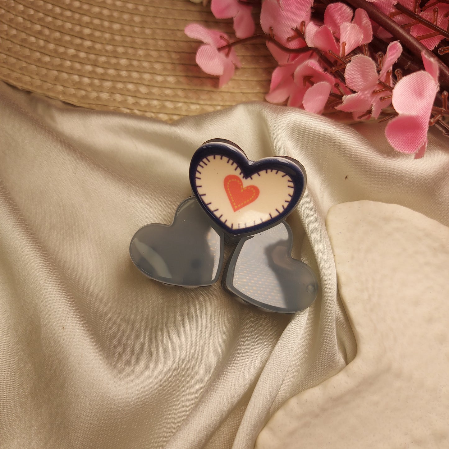 Cupid's Kiss Heart Claw Clip