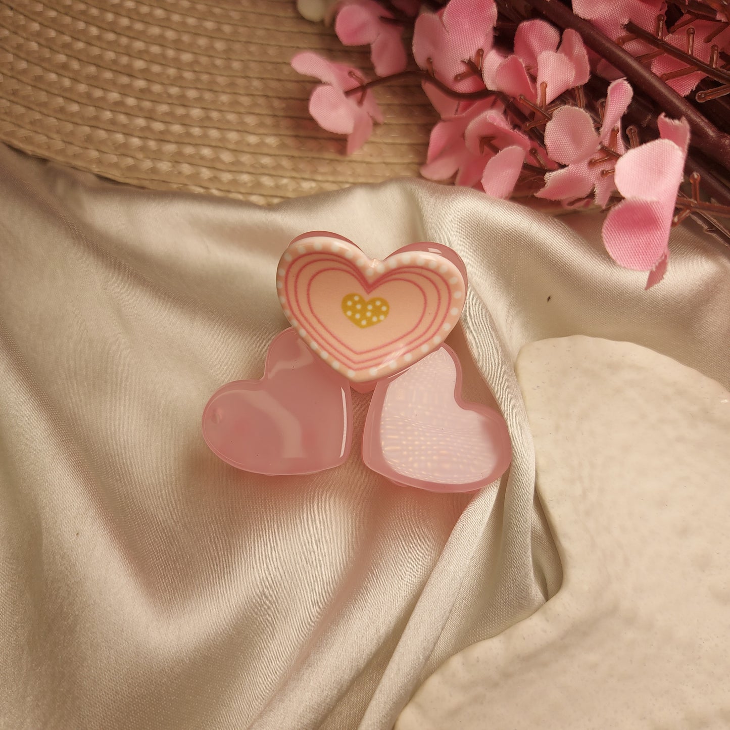 Cupid's Kiss Heart Claw Clip