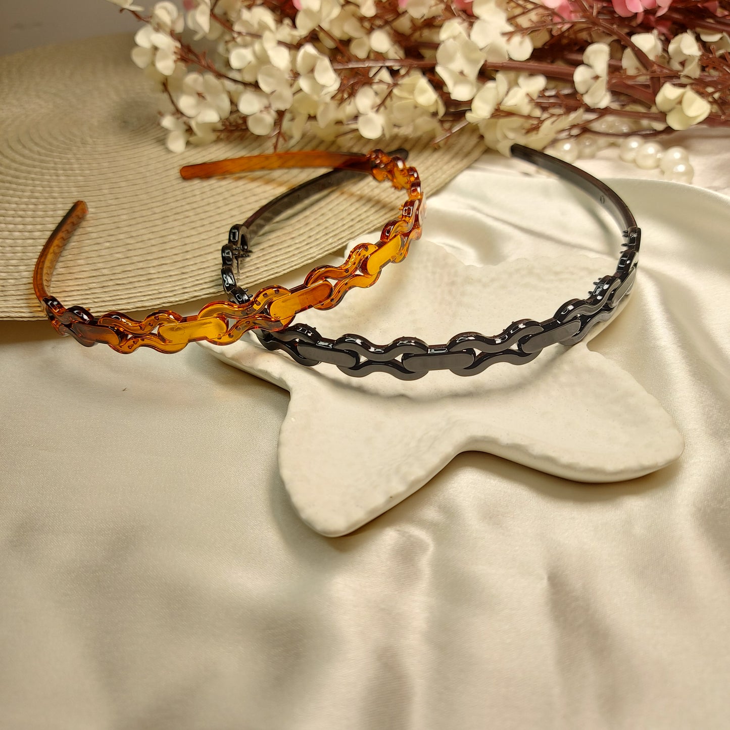 Unbreakable Knotinknot Korean hairbands set of 2