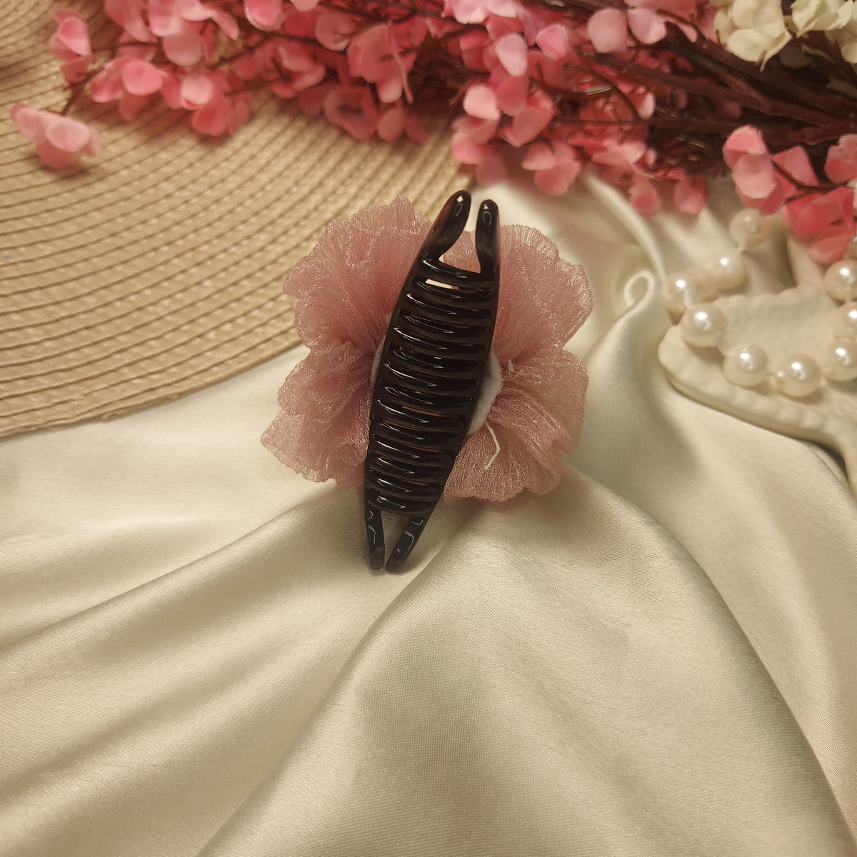 Daisy bead Banana Hair Claw – Handmade Fabric Flower Clip– 7 CM