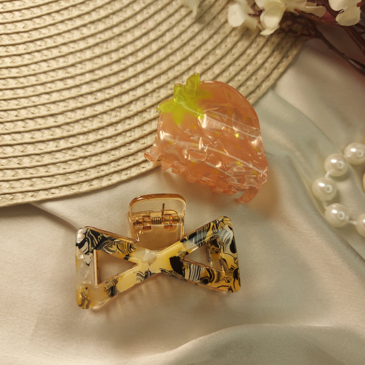 Cute Fruit-Shaped Hair Clip | Pastel Bow Claw Clip 5CM
