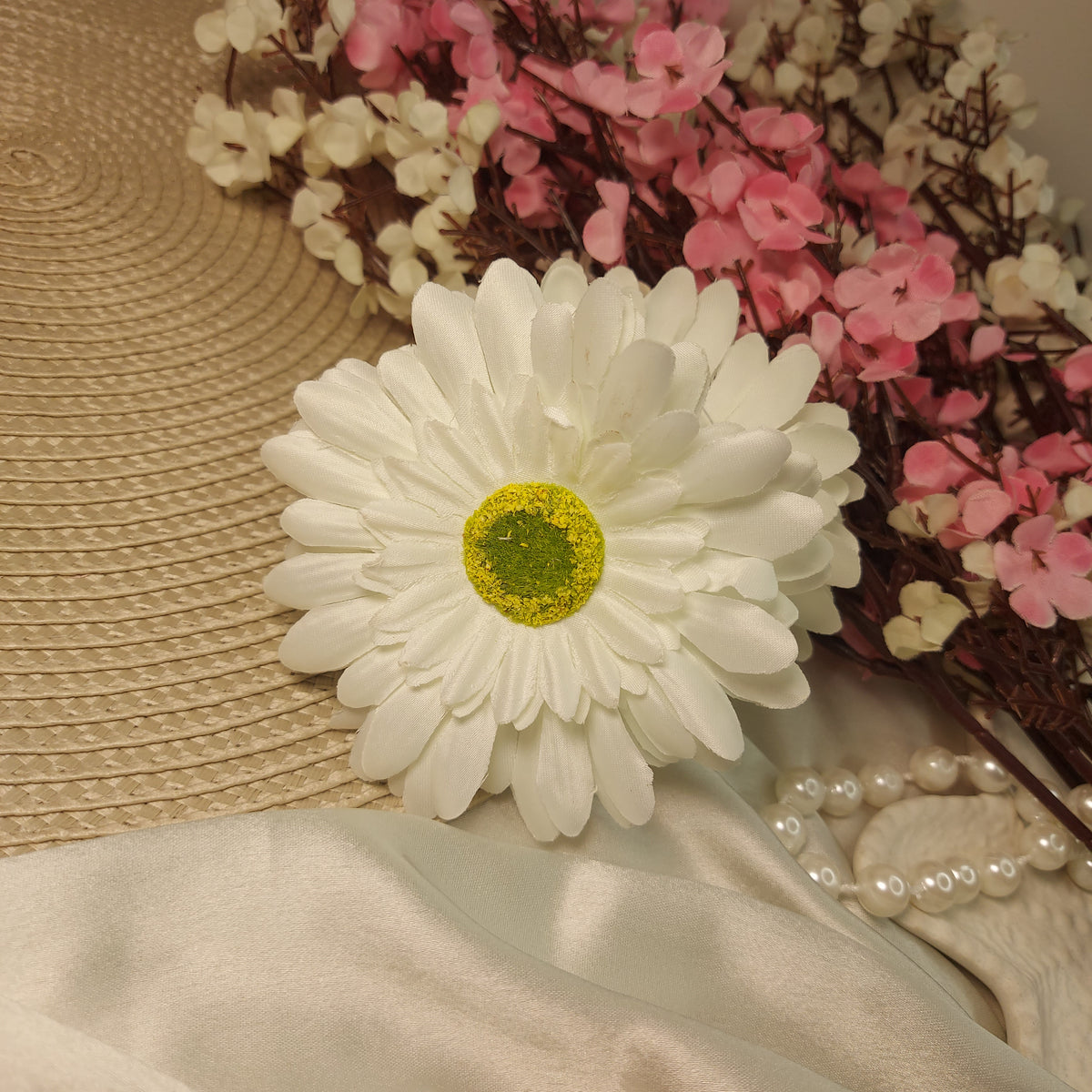 Artificial Flower Hairclaws | Party Hair accessories | 🌸 Blush Bloom Artificial Flower XL Clawclip