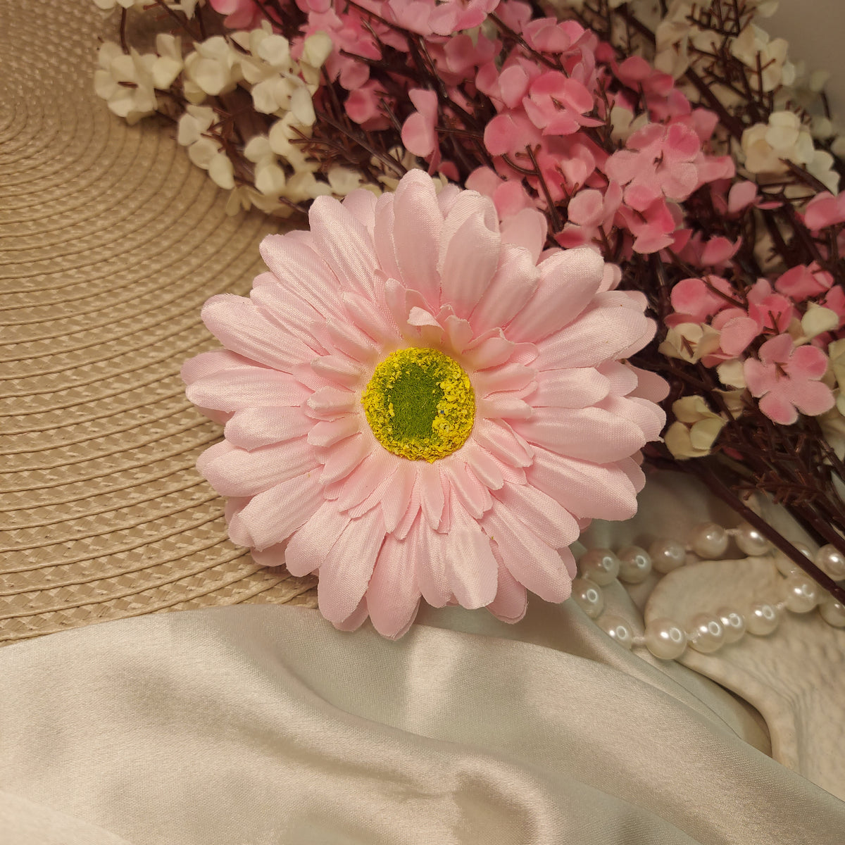 Artificial Flower Hairclaws | Party Hair accessories | 🌸 Blush Bloom Artificial Flower XL Clawclip
