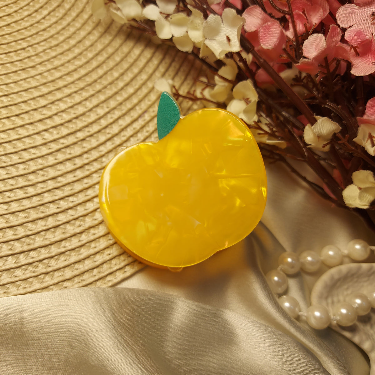 Fruit punch UV light glossy clawclip | Trendy clawclips 5CM [Apple]