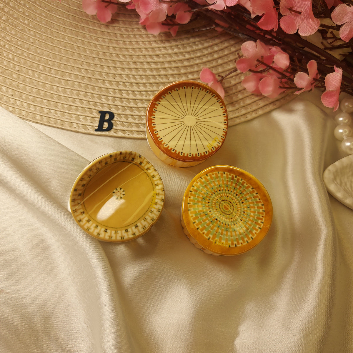 Honey Bohemian Mandala Bloom Claw Clip Set (Set of 3) – Premium Acrylic Round Hair Claws -5CM