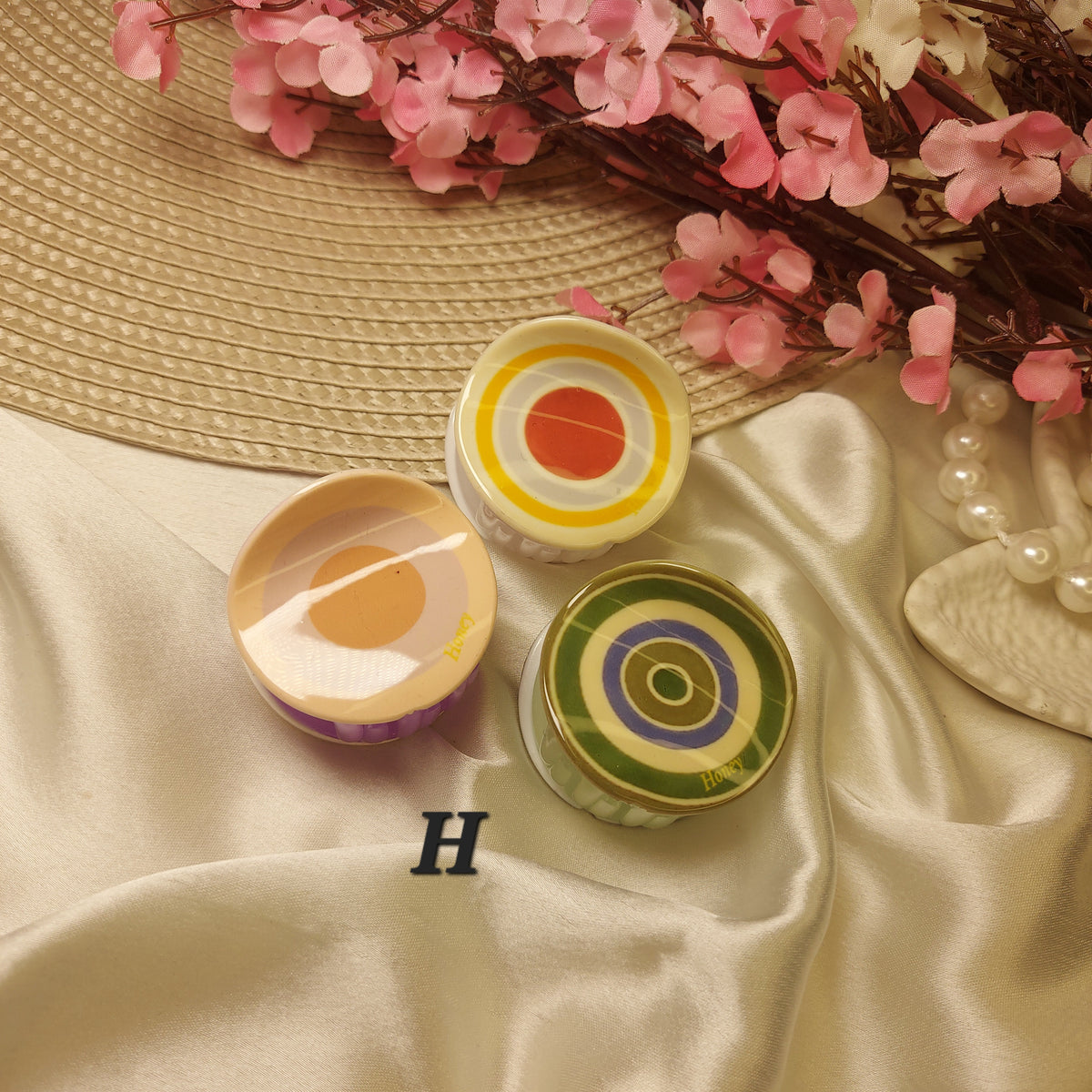 Honey Bohemian Mandala Bloom Claw Clip Set (Set of 3) – Premium Acrylic Round Hair Claws -5CM